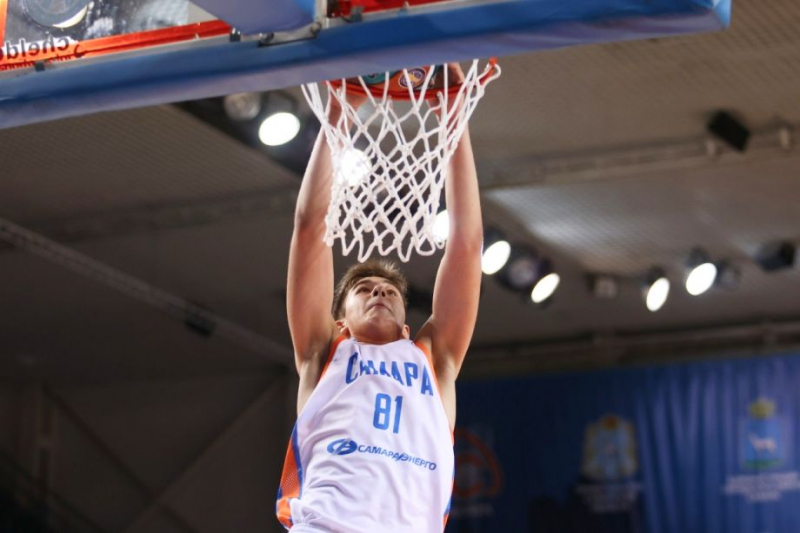 Будущее российского баскетбола. 15-летний Егор Амосов дебютировал в Единой лиге ВТБ