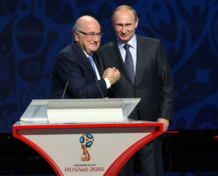 «Мы договорились: турниры получат Россия и США. Катар — ошибка». Новый скандал ЧМ-2022
