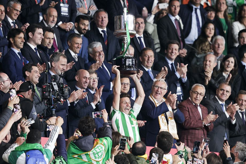 «Реал» — не самый «королевский» клуб Испании? Почему на это звание претендует «Бетис»