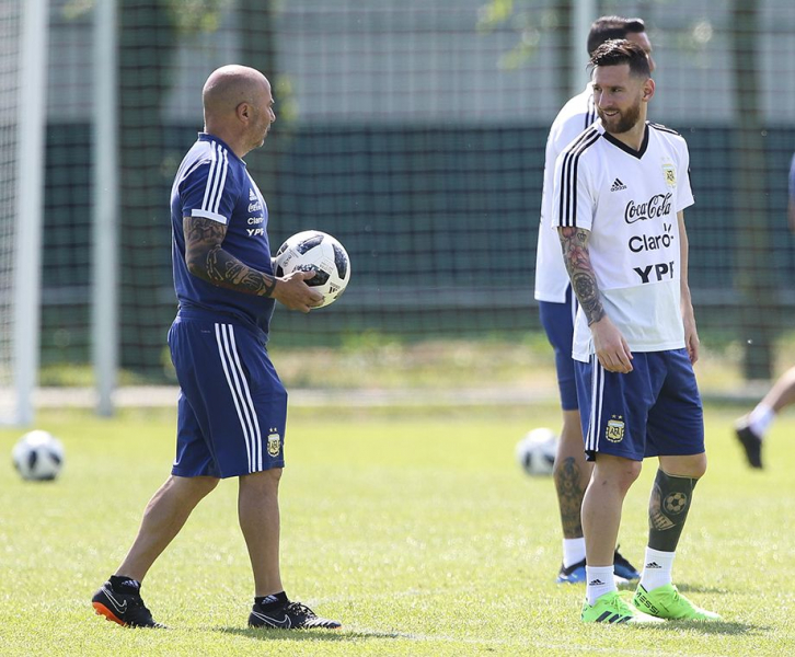 Тренер Аргентины уговорил Месси вернуться в сборную. Теперь их отношения – просто мечта